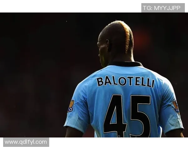 高质量足球球星头像精选集展示各大球星风采与精湛技艺